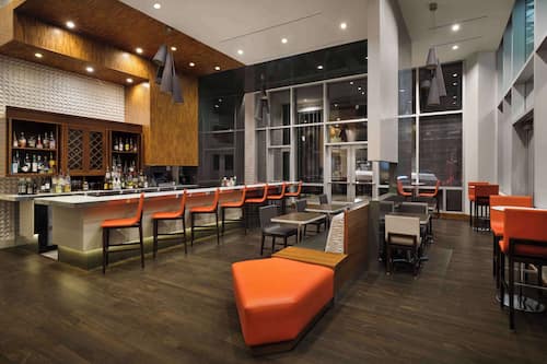 Lobby lounge