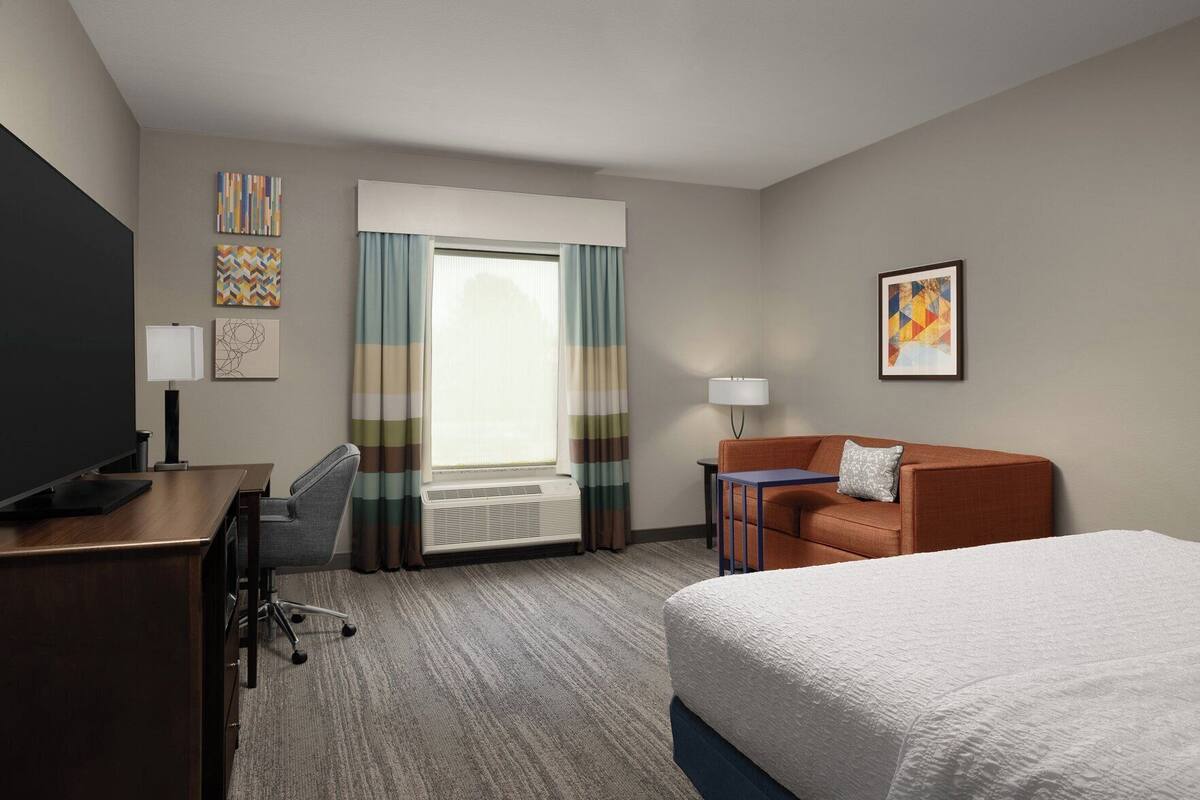 In-room safe, desk, iron/ironing board, cribs (free)