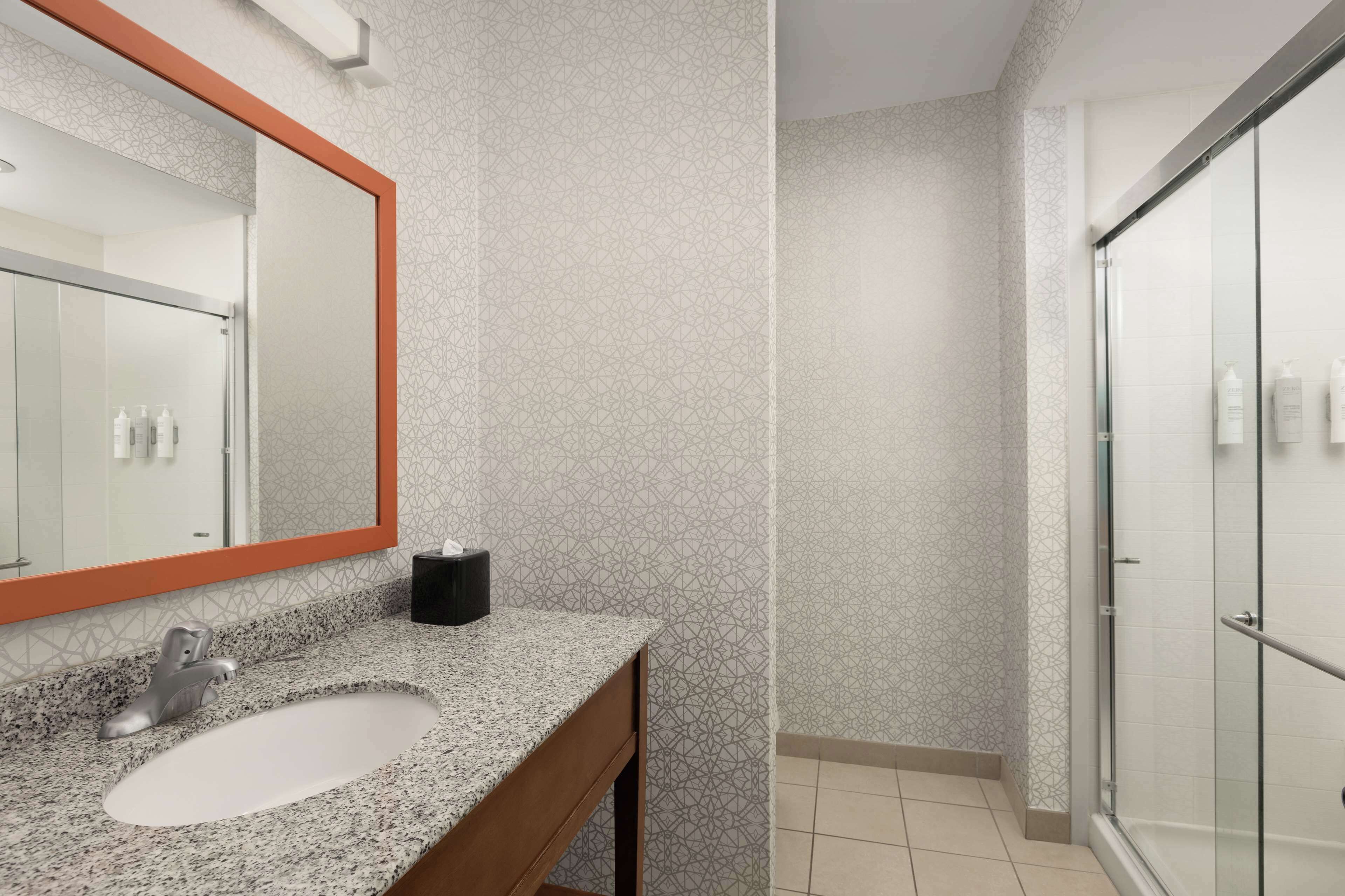 Bathroom shower