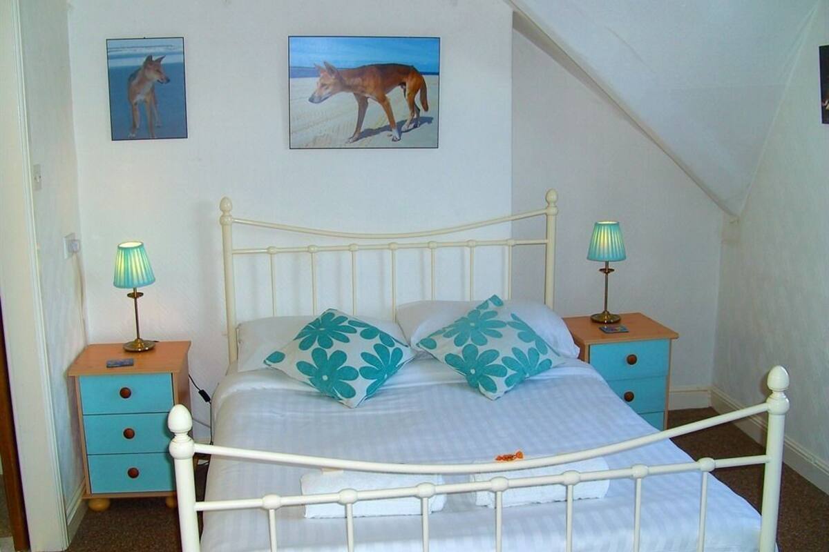 Dingo - Double & Single En-Suite