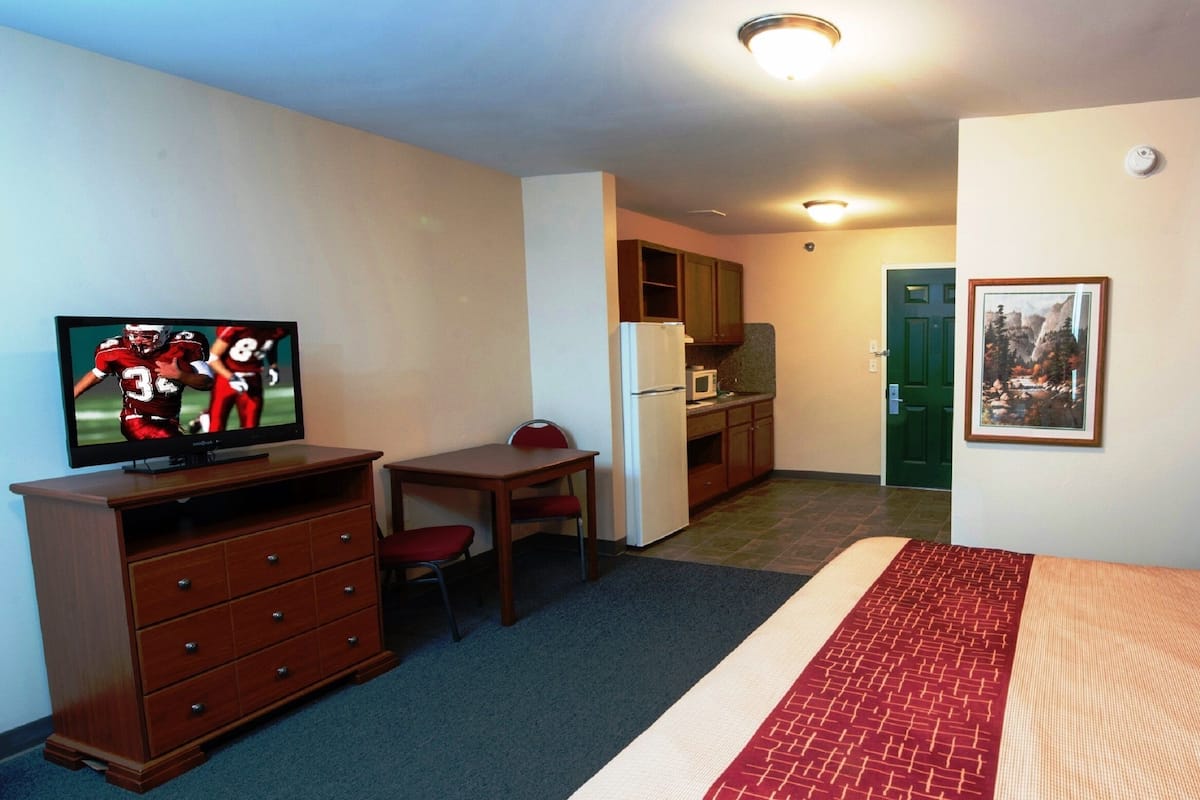1 bedroom, desk, blackout curtains, iron/ironing board