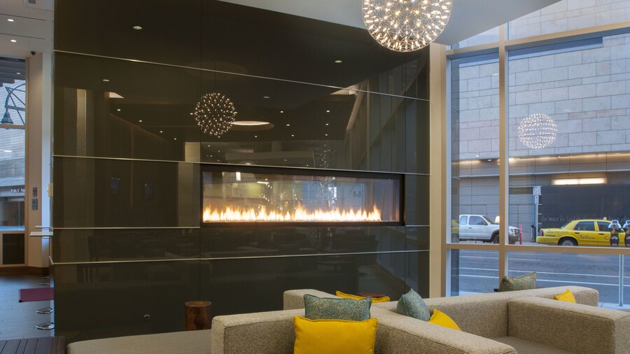 Hampton Inn & Suites Denver Downtown-Convention Center