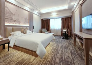 極品客房, 1 張加大雙人床 | 迷你吧、客房內保險箱、書桌、筆電工作空間