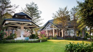 Property grounds - Eden Resort Phu Quoc (Phu Quoc)