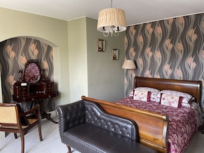 Superior Double Room, Ensuite (Superior King)