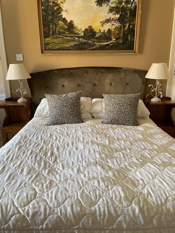 Classic Suite, Ensuite (Family)