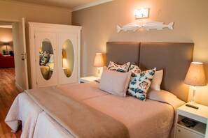 Twin Room - Ground Ocean & Beach View | In-room safe, desk, free WiFi - Milkwood Manor on Sea (Plettenberg Bay)