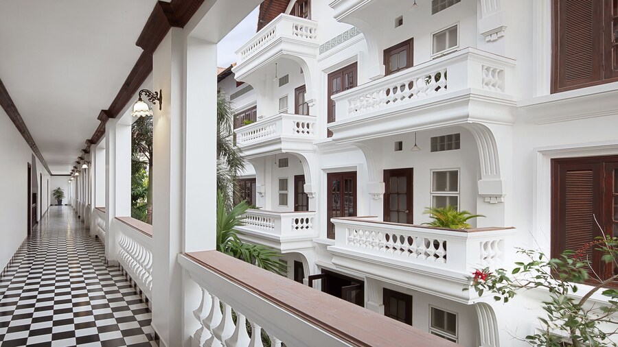 Chateau d'Angkor La Residence