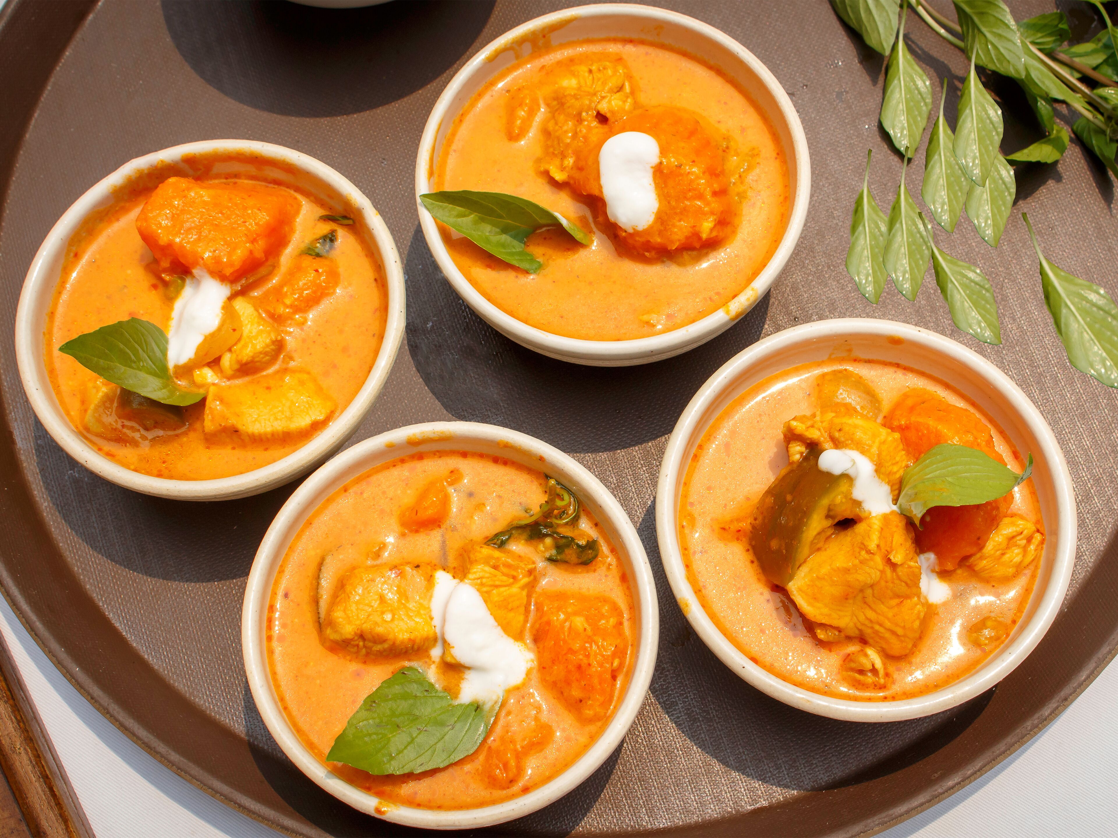 breakfast, lunch, dinner served; international cuisine, garden views