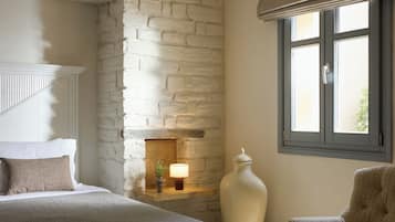 Familien-Suite, Gartenblick | Hochwertige Bettwaren, Zimmersafe, Schreibtisch, schallisolierte Zimmer
