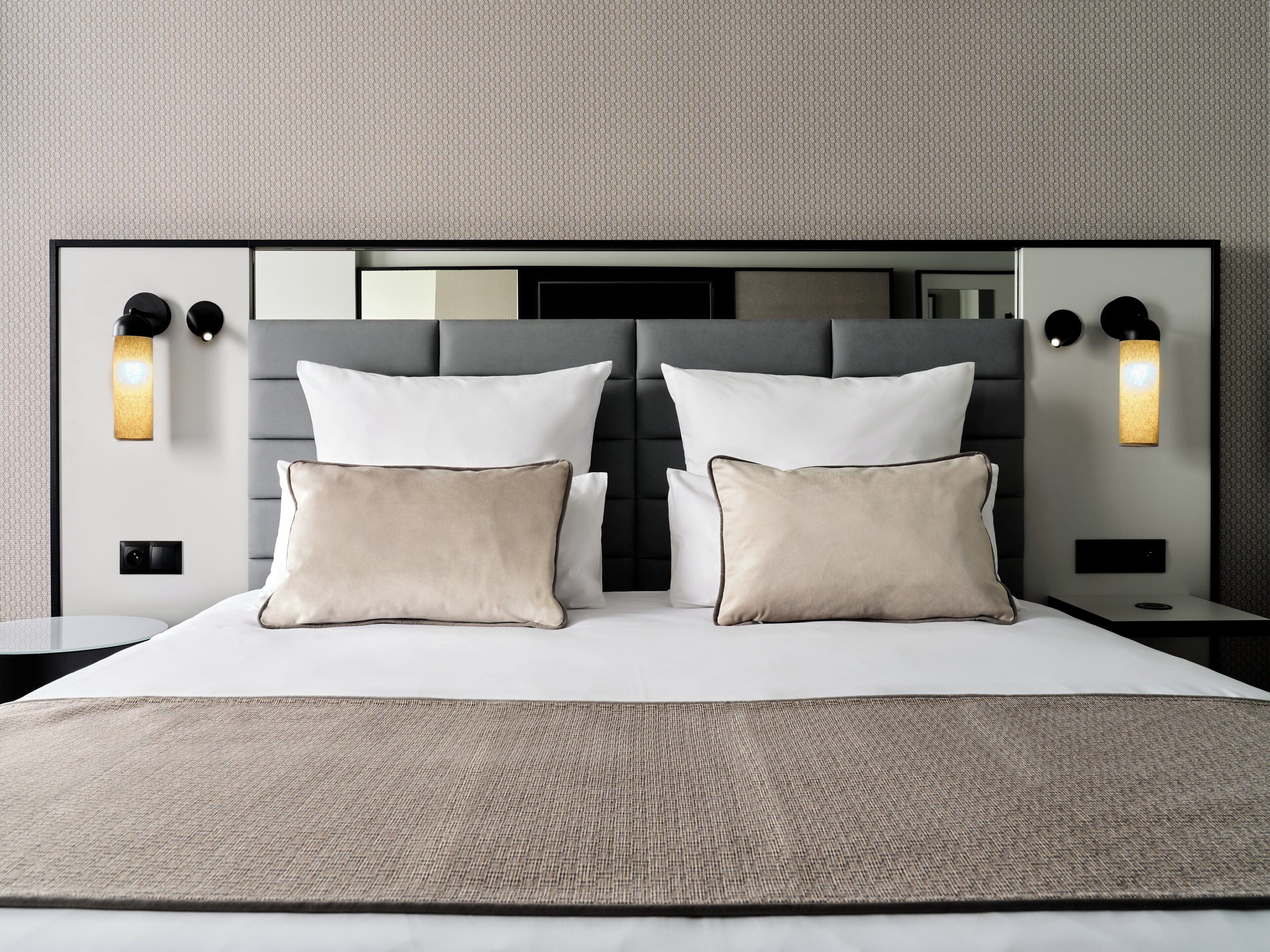 minibar, in-room safe, desk, laptop workspace