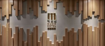 Muzik Hotel - Ximen Station Branch