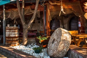 2 개의 레스토랑, 아침 식사, 점심 식사, 저녁 식사 제공(지중해 요리)