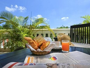 Breakfast, lunch and dinner served - Kiri Boutique Hotel (Siem Reap)