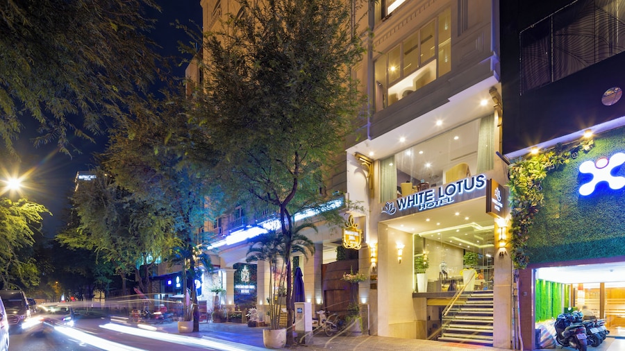 White Lotus Hotel Saigon