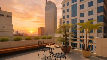 Suite Double with Terrace | Ngoại thất