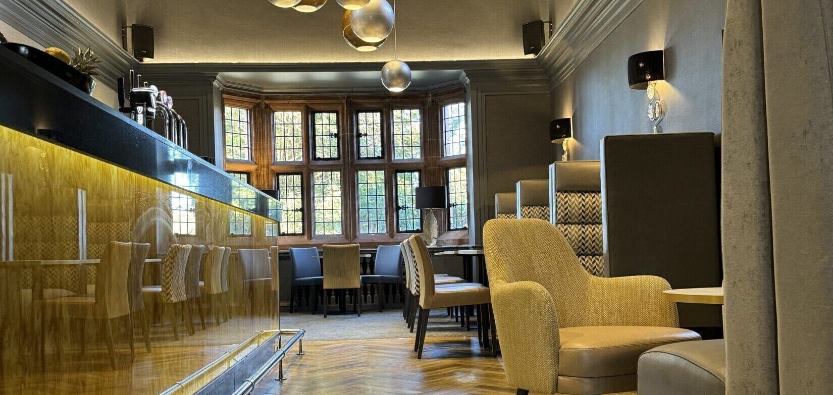 lunch and dinner served, al fresco dining