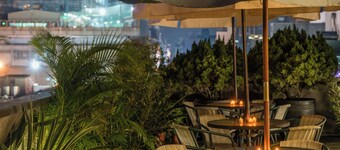 E House Hotel