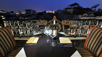 Executive Suite, 1 King Bed | View from room