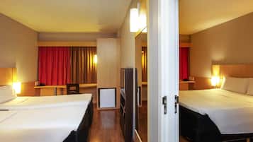 Family Room, 2 Double Beds