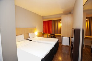 Standard Twin Room, 2 Single Beds | View from room