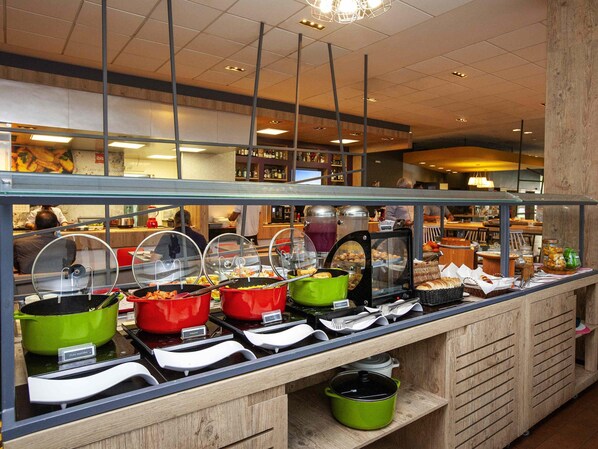 매일 뷔페 아침 식사(1인당 BRL 51)