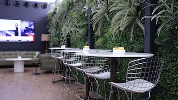 Café da manhã, almoço e jantar