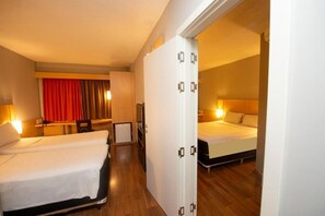 Family Room, 2 Double Beds - ibis Recife Boa Viagem (Recife)