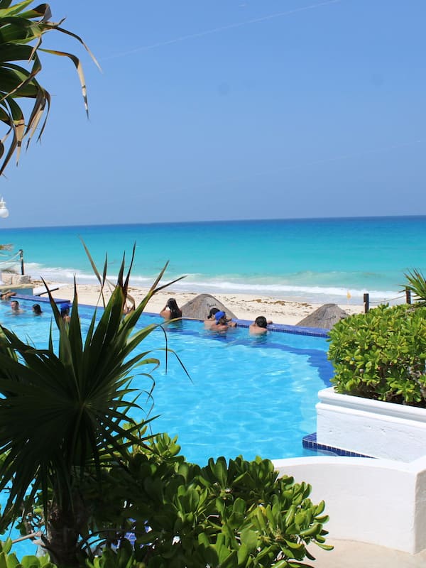 Private beach, white sand, sun loungers, beach umbrellas