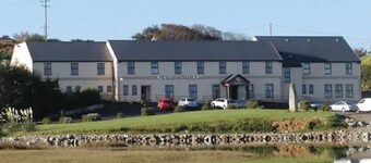 Caisleain Oir Hotel