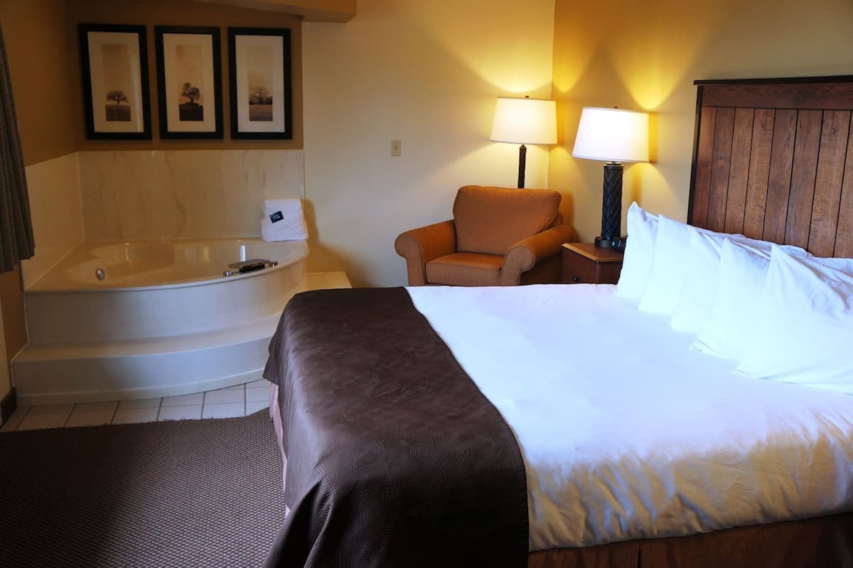Premium bedding, desk, blackout drapes, iron/ironing board