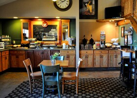 Free daily on-the-go breakfast