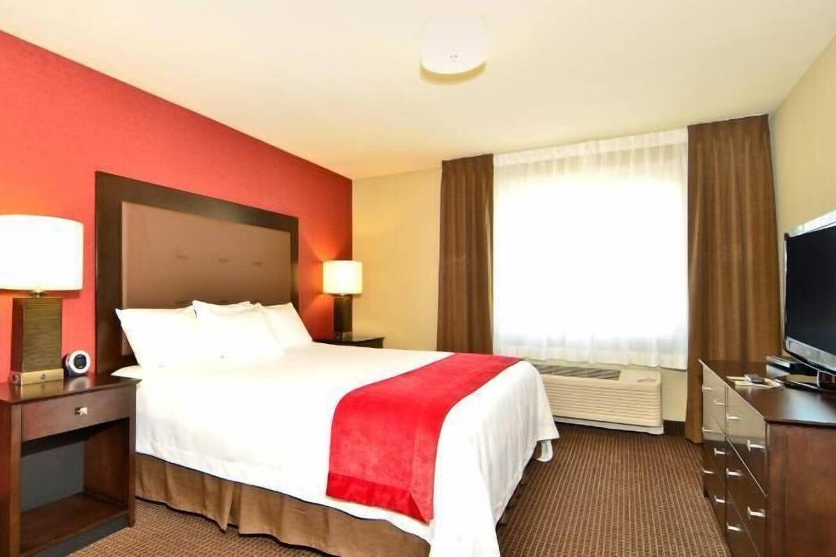 Ropa de cama de alta calidad y camas con pillow-top