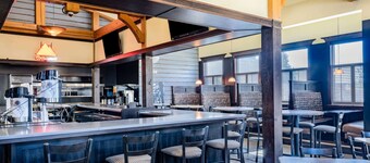 Hawthorn Suites by Wyndham Williston