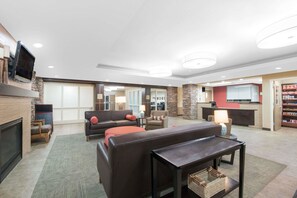 Lobby - Hawthorn Suites by Wyndham Williston (Williston)