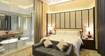 Beijing Jinlin Hotel (Beijing Tiananmen Square Qianmen Subway Station Branch)