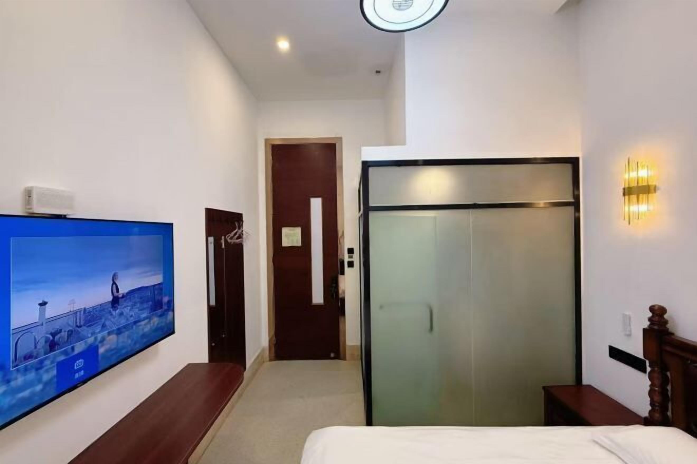 1 Schlafzimmer, hochwertige Bettwaren, Daunenbettdecken