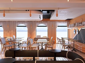 Frokostbuffé hver dag (EUR 13.50 per person)