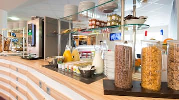 Daily buffet breakfast (EUR 13.50 per person)