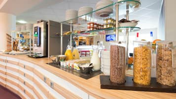 Daily buffet breakfast (EUR 13.50 per person)