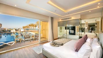 Bellagio Suite | Minibar, in-room safe, iron/ironing board, free WiFi