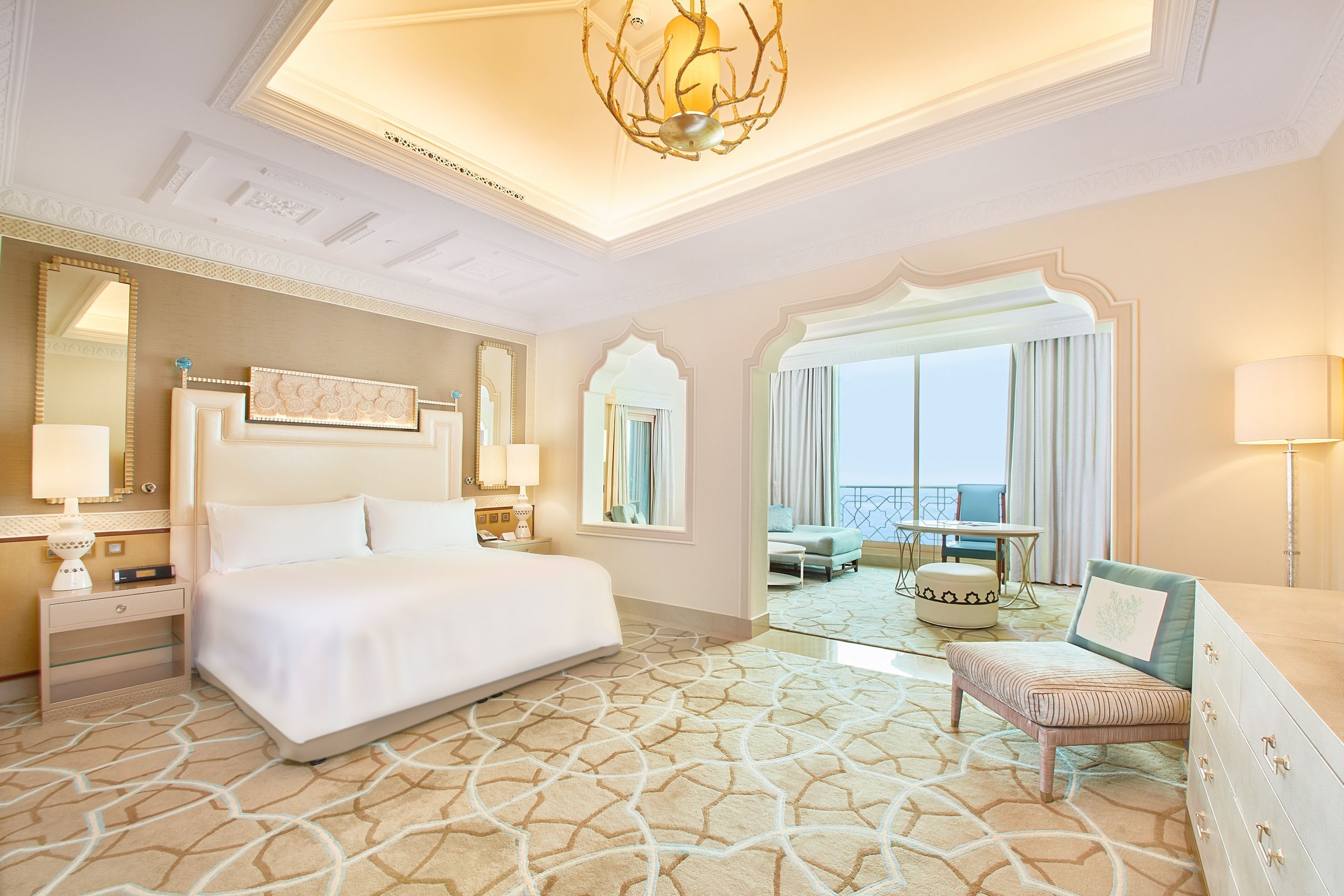 Frette Italian sheets, premium bedding, minibar, in-room safe