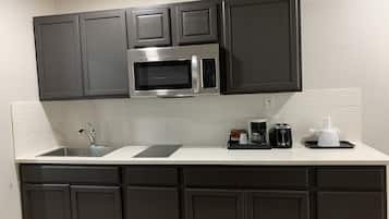Fridge, microwave