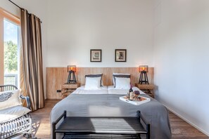 Standard Double or Twin Room, River View, Courtyard Area