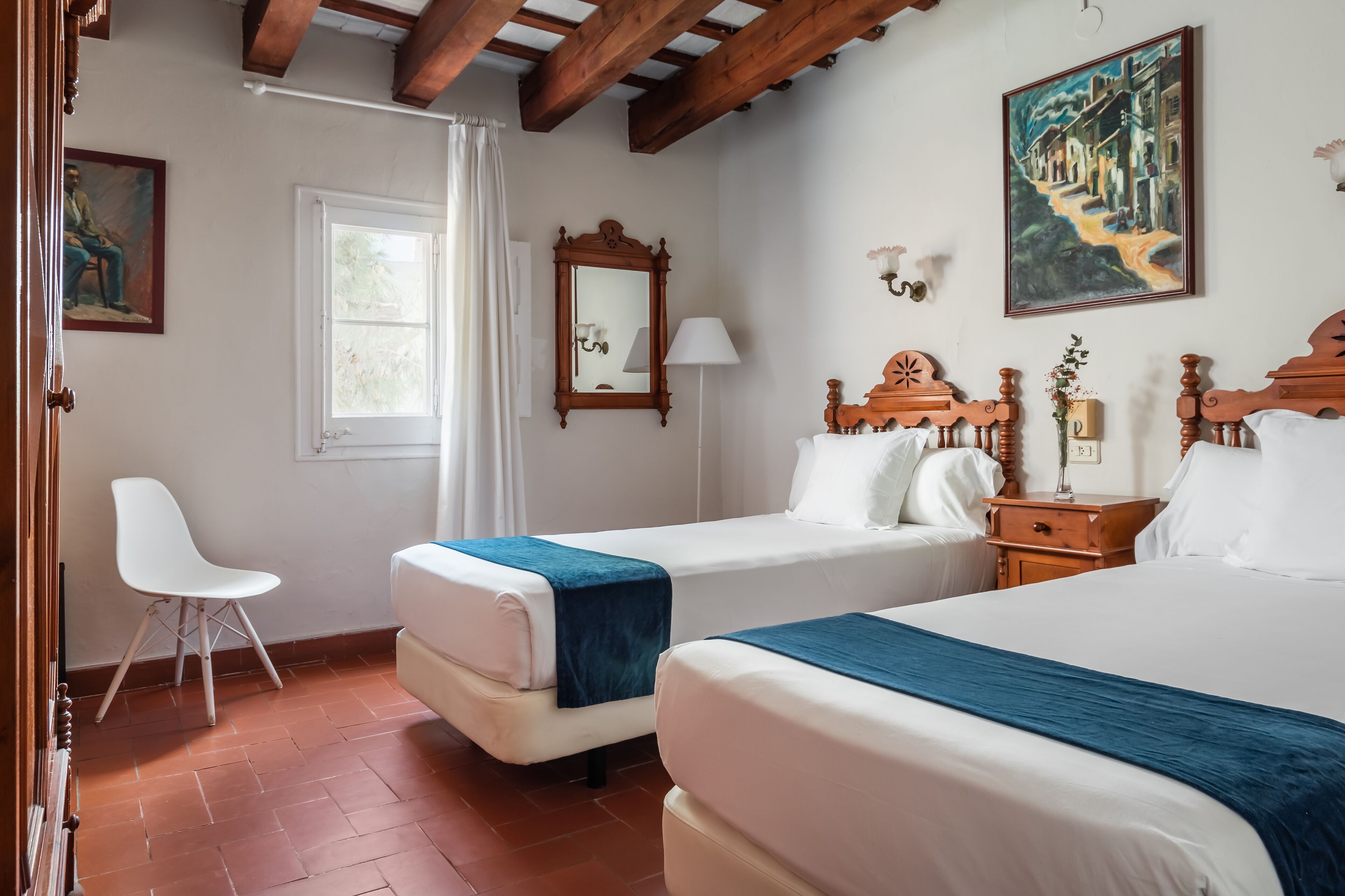 triple room | minibar, in-room safe, free wifi, bed sheets