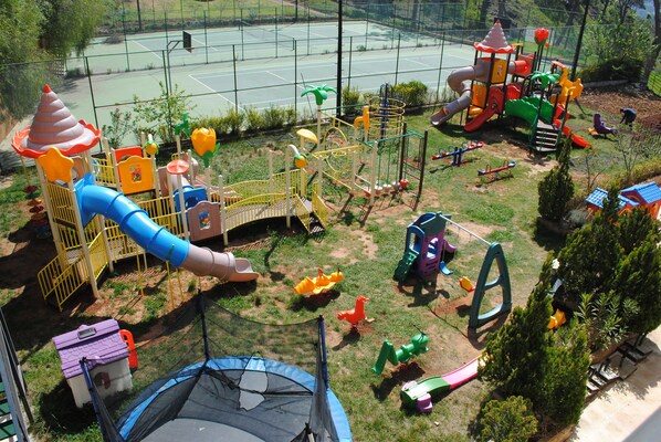 Children's play area - outdoor
