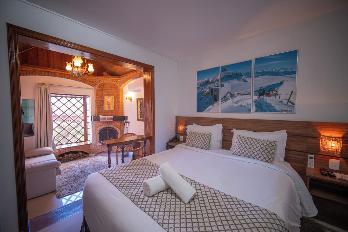 Quarto Super Luxo com Hidro | 1 bedroom, minibar, individually decorated, individually furnished