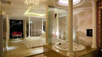 1 bedroom, premium bedding, minibar, individually decorated