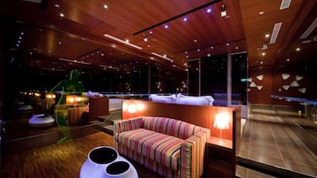 1 habitación, ropa de cama de alta calidad y minibar