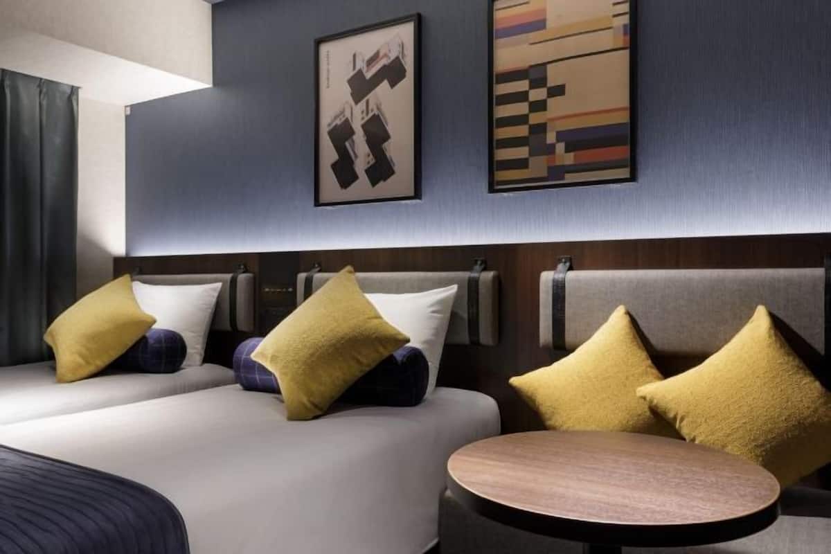 Free WiFi, bed sheets, wheelchair access